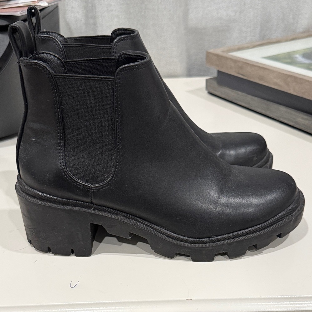 Steve Madden Black Chunky Ankle Boots
